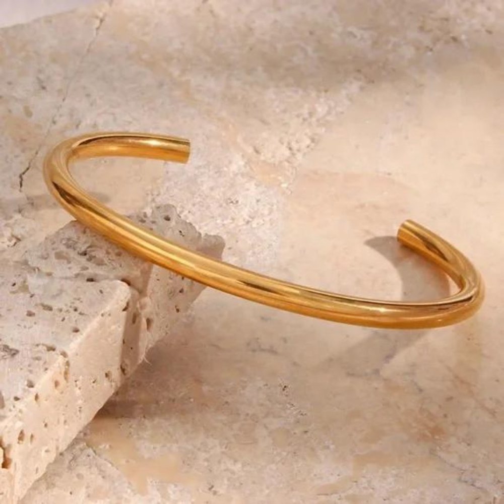 NEW 18K GOLD CUFF BANGLE BRACELET - Picture 4 of 6